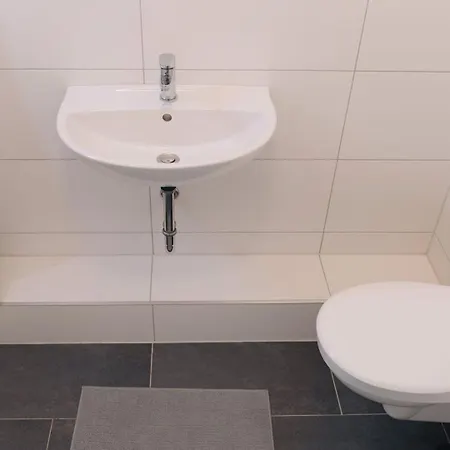 Helle Monteurwohnungen In Apartmán *